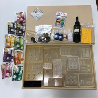 【取引中】レジン用品まとめ売り
