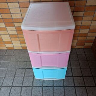 謝礼あり★掲載画像の同シリ－ズ(類似品)２段、3段、4段 タイプあれば・・・無料で譲ってください！★お返事が夜間になる場合があります。ご了承ください！  - 買いたい/ください