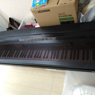 〖取り引き決定しました〗卓上電子ピアノ