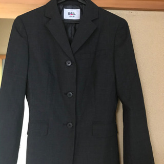 リクルートスーツ　M又は9号