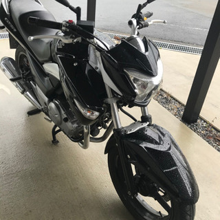 SUZUKI GSR250 スズキ　250 低走行距離の画像