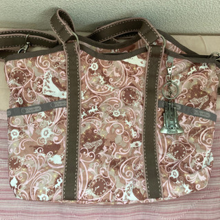 お話中【LeSportsac】ショルダーバッグ　ディズニーコラボ？