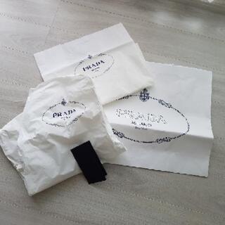 PRADA　紙袋