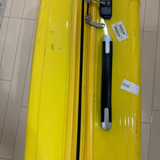 スーツケース　7泊用　イエロー