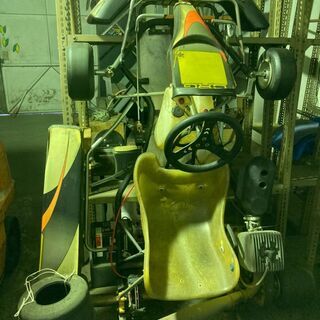 CRGレーシングカート　車体　整備ベース