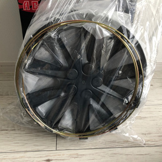 ホイールカバー　13“ 新品