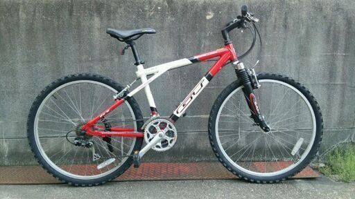 マウンテンバイク GT 3x7速 適応身長160-172cm