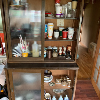 水屋(食器棚)