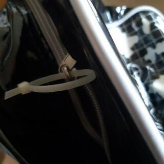 ワンピース　エナメルバックの画像