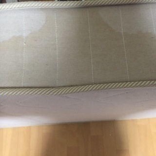 汚れあり⚡シングル マットレス🌟今月中に取引希望の画像