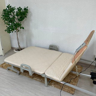 中古　電動介護用ベッド　動作確認済み