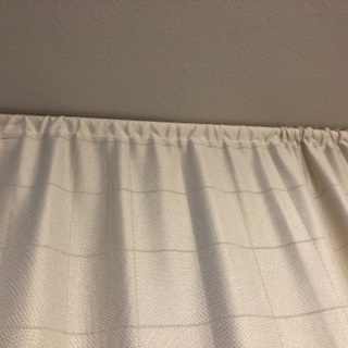 ニトリ　間仕切りカーテン　突っ張り棒付きの画像