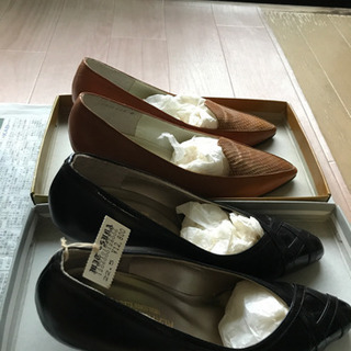 パンプス　2足セット　22.5cm  代理投稿の画像