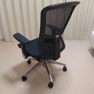 在宅勤務に最適　書斎用チェア（コイズミ）の画像