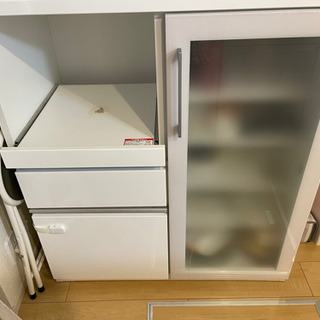 最終お値下げ★ニトリ★食器棚★2人〜3人暮らし用★