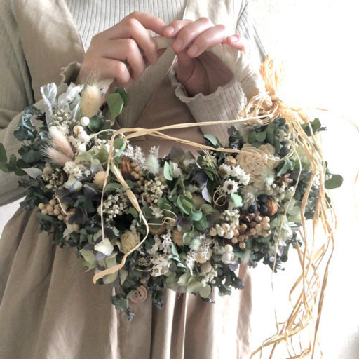 グリーンホワイトリースブーケ