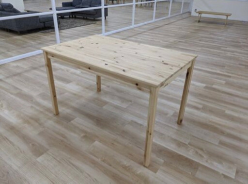 IKEA ダイニングテーブル