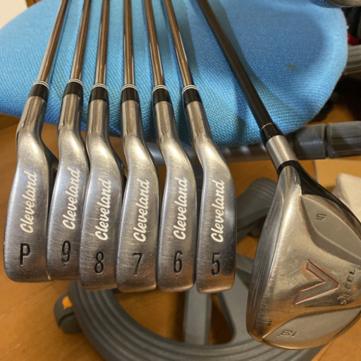 アイアンセットプラス5番ユーティリティ