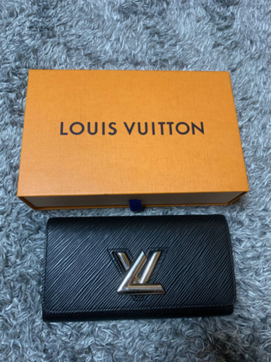ルイヴィトン　長財布