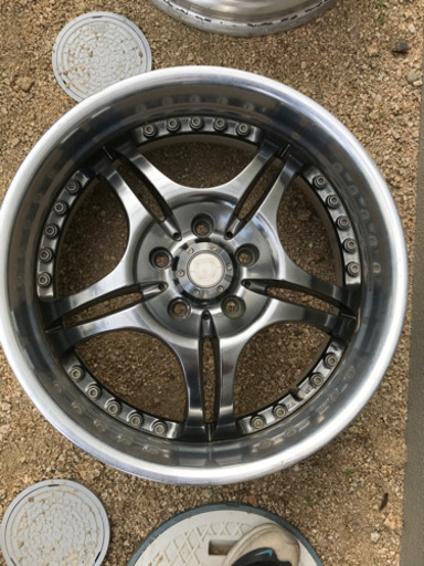 ジアラ　GW-501 18インチ　4本セット