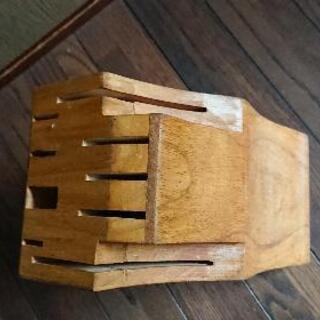 木製包丁スタンド  包丁立ての画像