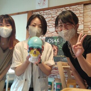 １日で習得！アーユルヴェーダヘッドスパ１Day講習の画像