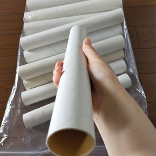【差し上げます】ラップの芯の画像