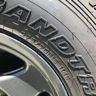 275\70R16 ランクル　プラド　サーフ　ハイラックスの画像