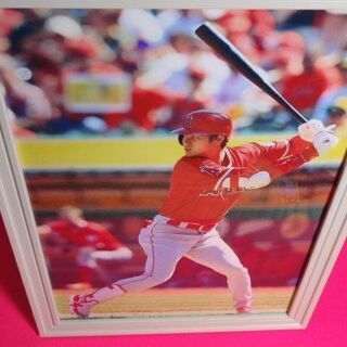 ★★大谷 翔平（おおたに しょうへい）　B５判壁掛け立て掛け両用フォトフレーム入り＋の画像