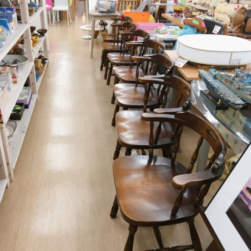 木製チェア☆飛騨産業☆キツツキマーク☆定番チェア☆店頭7脚あり！☆しっかりした作り☆中古品☆