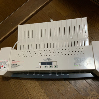 ［ジャンク品］アイリスオオヤマ ラミネーター