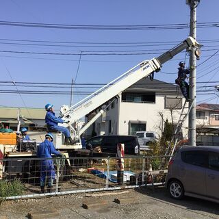 【未経験者の募集です！】【18歳以上】【信号機工事】【パーキング・メーター工事】【建柱工事】【屋内電気工事】【電工・通信工として一生モノの技術と資格を身につけるチャンス】【正社員・契約社員どちらでもOK】【年間休日120日以上】【手当充実】【男性社員育休実績あり】の画像