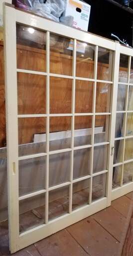 ◆古い 木製 窓 4枚 72×113.5×3 クリーム色/建具 引戸 格子 古民家 レトロ アンティーク/ヴィンテージ/リノベーション