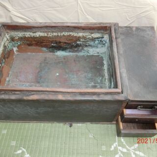 民芸家具：箱火鉢(B級品)