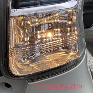 トヨタ プリウスα 4-01 T20 ターンシグナルランプ バックランプ コーナリングランプ ストップランプ KOITO TOYOTA プリウスα ZVW４０の画像