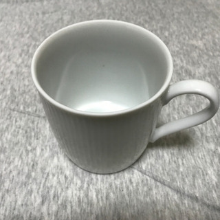 ILLUMSのマグカップ×2をお譲りします。