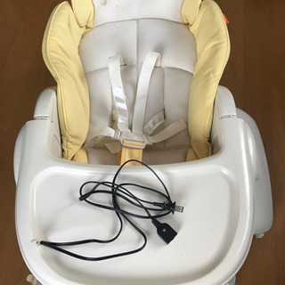 コンビ  combi  電動ベビーラック ロアンジュ オートスウィング