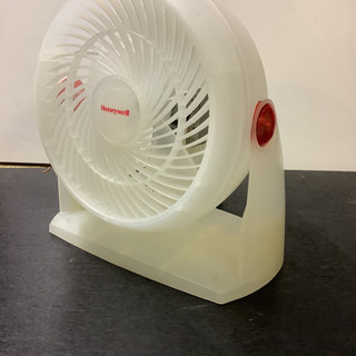 中古　サーキュレーター　クリア　レッド