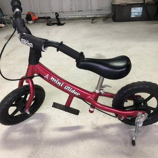 ストライダー　ノーパンクタイヤ　ブレーキ付きの画像