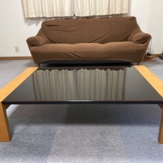 漆塗りローテーブルの画像