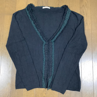 カーディガンと半袖ニットのセットの画像