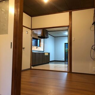 ※ジモティ限定で家賃値下げしました！！　敷金＆礼金０円　広々83...
