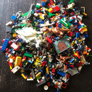 LEGO 大量