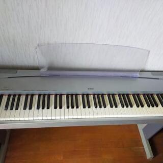 電子ピアノ　YAMAHA　P-70