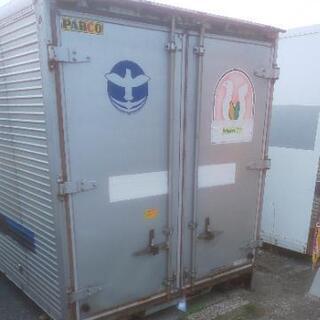 【香取市山之辺】No.E-2 雨染みあり【3t車でも配送可】【床は木製】アルミコンテナ 長さ約320cm×幅180cmくらい 配送可