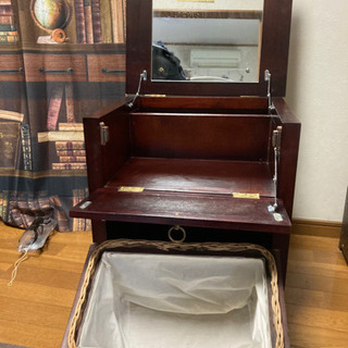 テレビ台　収納家具　鏡台のセットの画像
