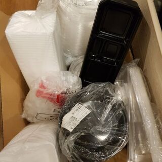 業務用容器色々セットで売ります。