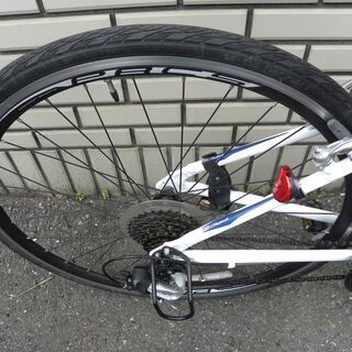 クロスバイク 700C】PRECISION Sports プレシジョン 白 ホワイト