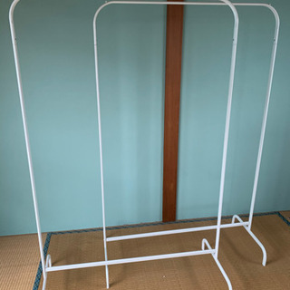 【取引決定しました】IKEA MULIG ムーリッグ 洋服ラック　2つセットの画像
