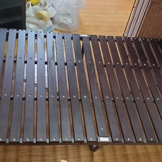 折り畳み式ベッド の画像